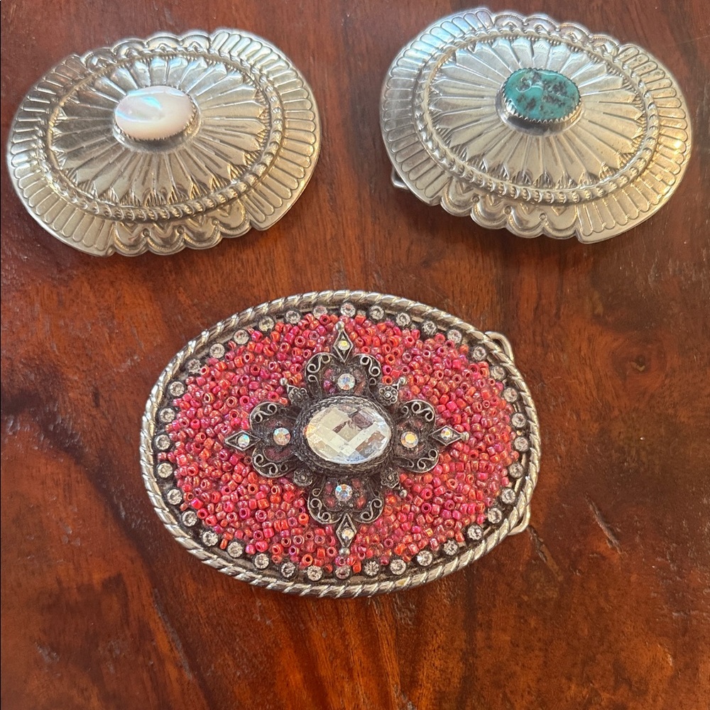 Elegant Silver and Pink Beaded Brooch Set